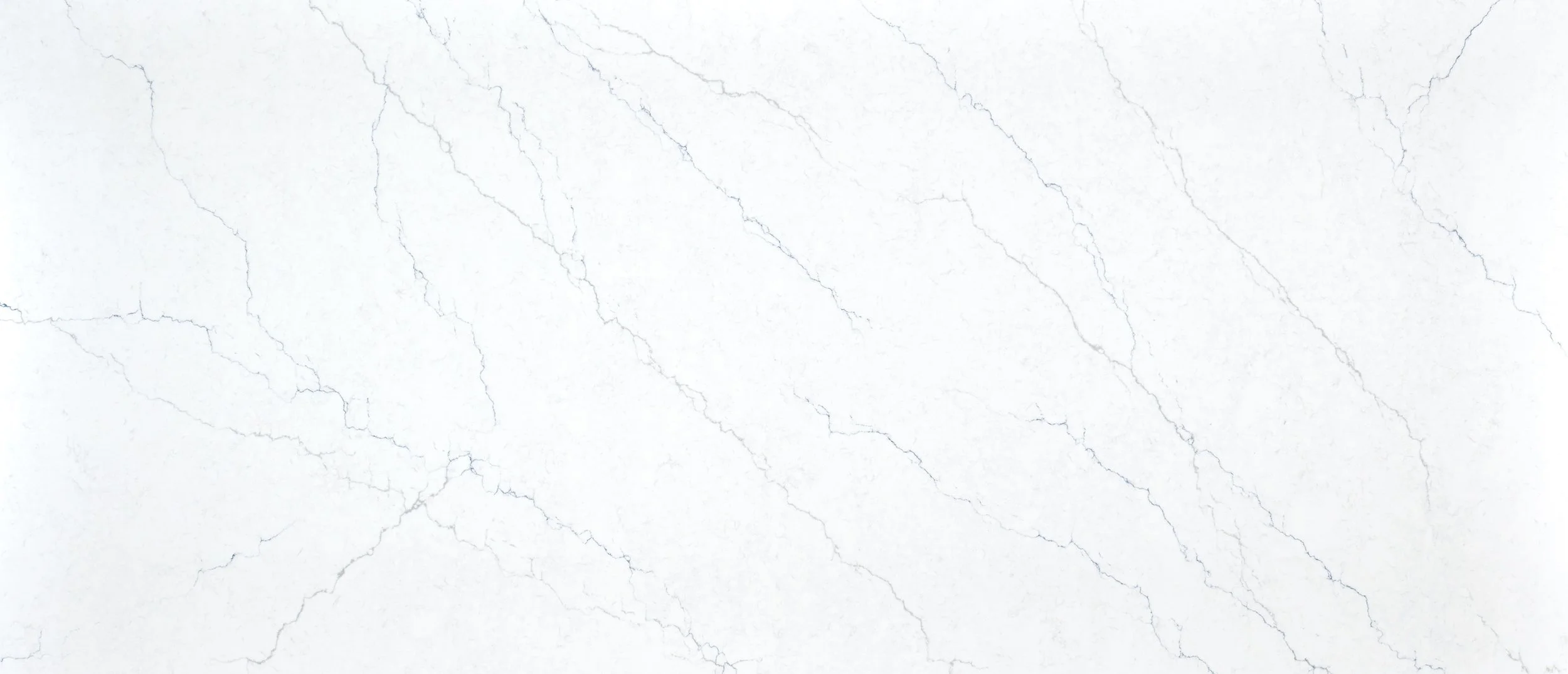 calacatta-miraggio-cielo-quartz.jpg