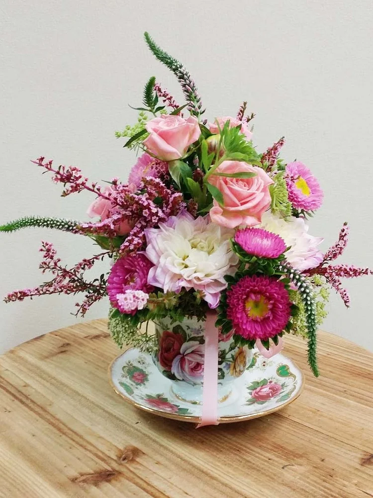 In Full Bloom, florist in Northwest Fresno