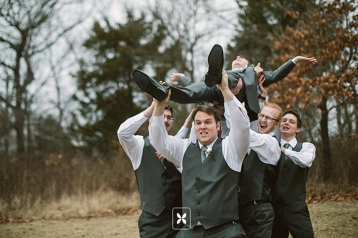 jesse_cori_northwest_arkansas_wedding_photography_Kindred_Barn_0019.jpg