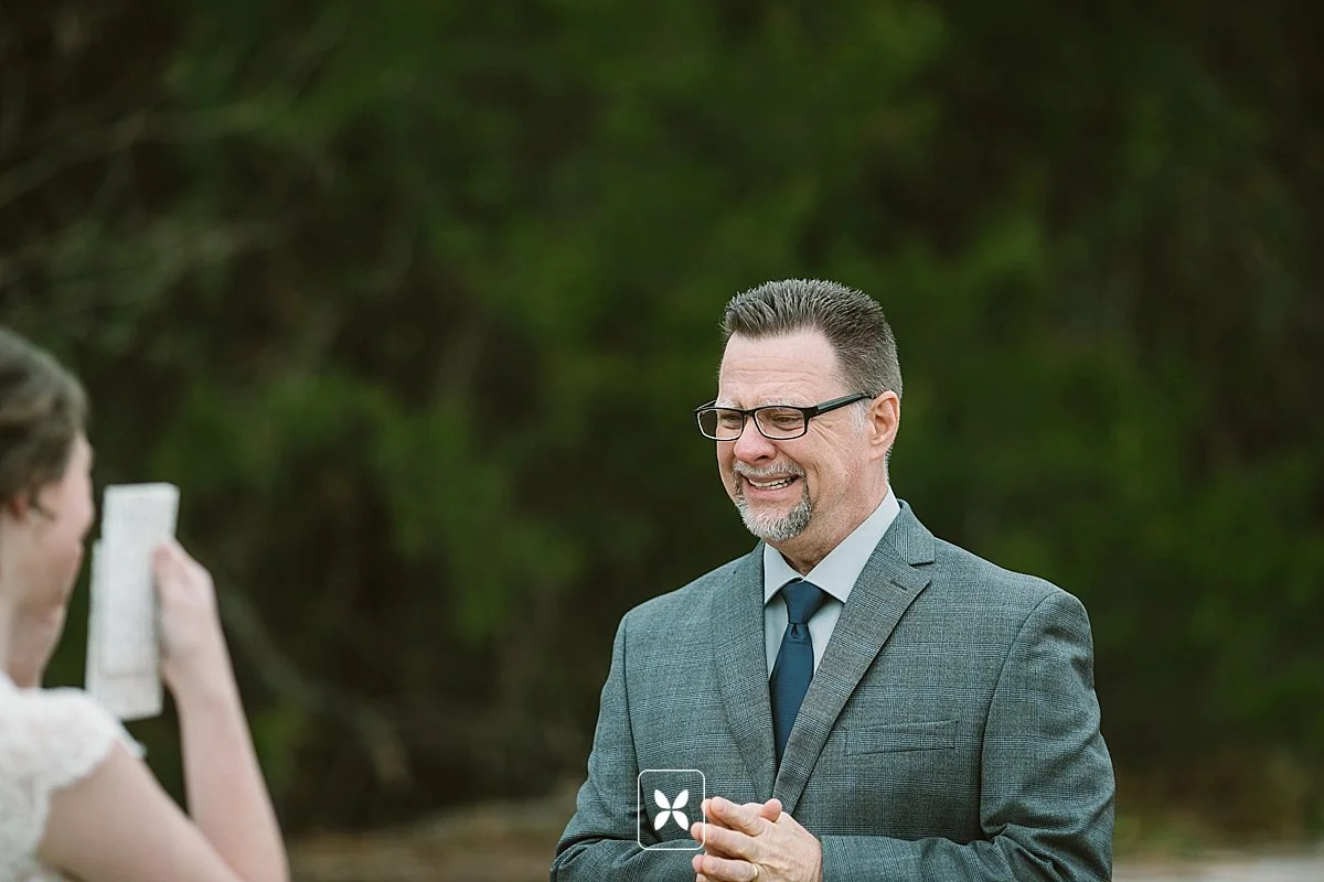 jesse_cori_northwest_arkansas_wedding_photography_Kindred_Barn_0031.jpg