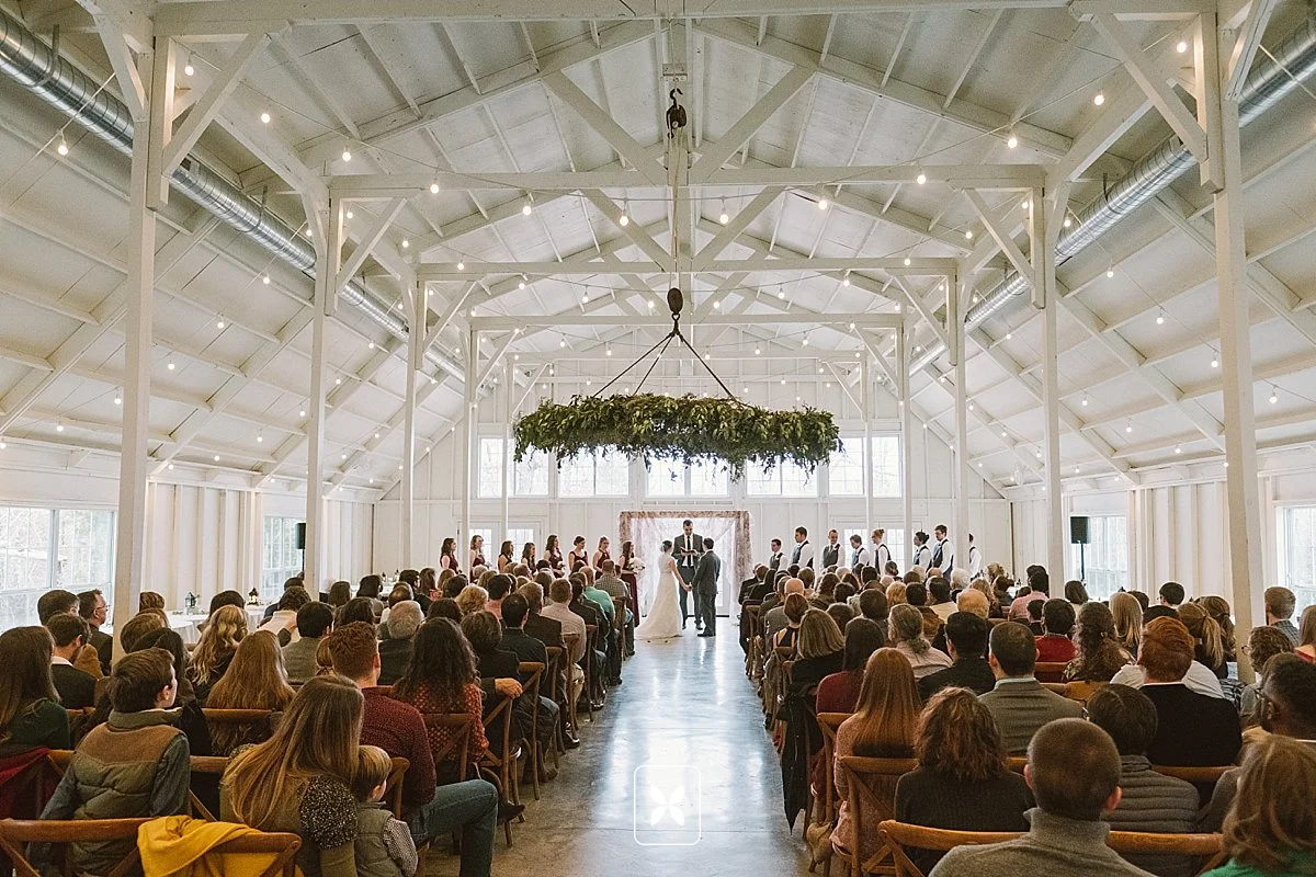 jesse_cori_northwest_arkansas_wedding_photography_Kindred_Barn_0126.jpg