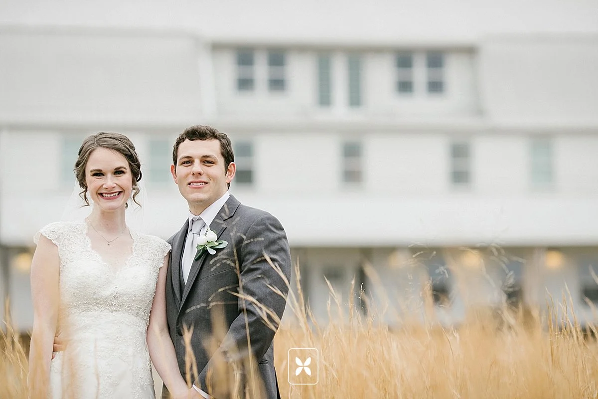jesse_cori_northwest_arkansas_wedding_photography_Kindred_Barn_0068.jpg