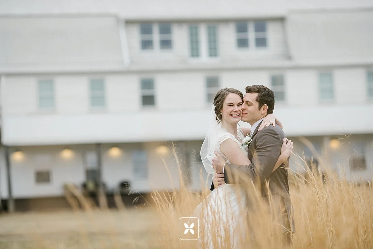 jesse_cori_northwest_arkansas_wedding_photography_Kindred_Barn_0069.jpg