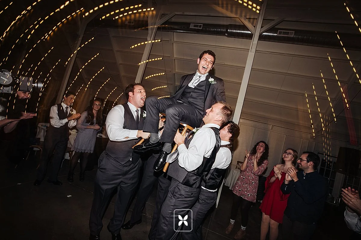 jesse_cori_northwest_arkansas_wedding_photography_Kindred_Barn_0104.jpg