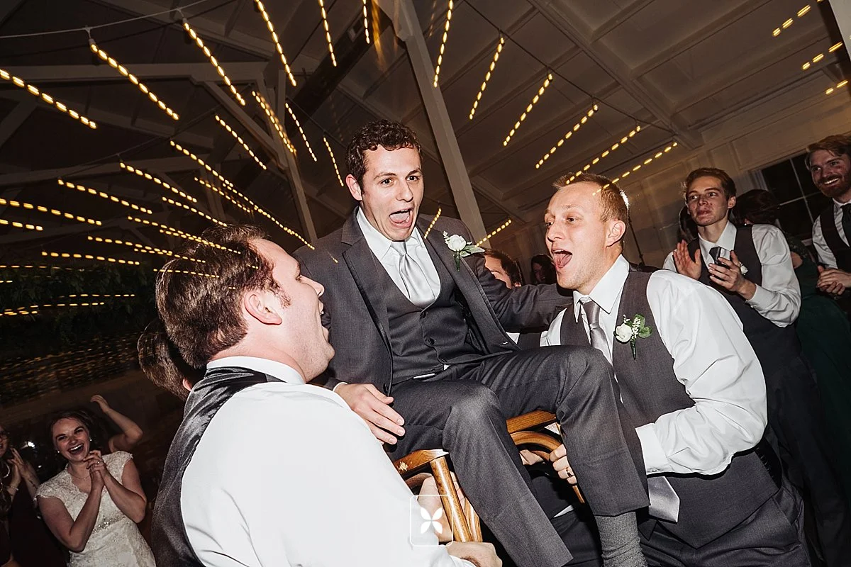 jesse_cori_northwest_arkansas_wedding_photography_Kindred_Barn_0105.jpg