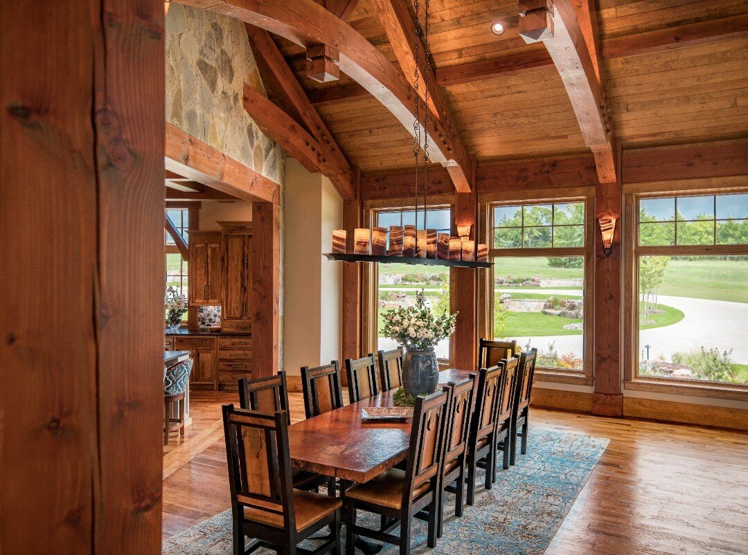 Fine Dining - Texas Style. If you like what you see, Follow Us for more #designinspo from HomeFront Interiors. 
.
.
.
#custommade #custom #customfurniture #customlighting #santangelolighting #customrug #rug  #customfurniture #furniture #furnituredesi