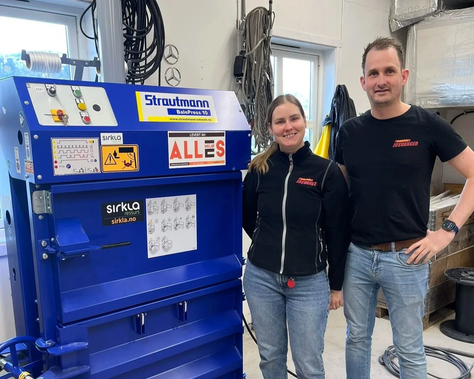 Frå dunk til eigen presse