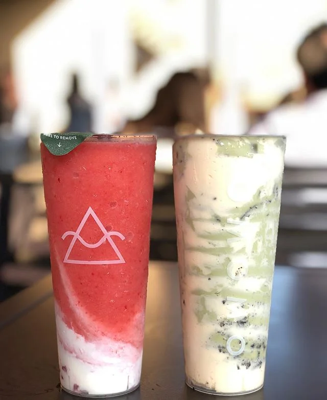 排了半小时的网红奶茶店