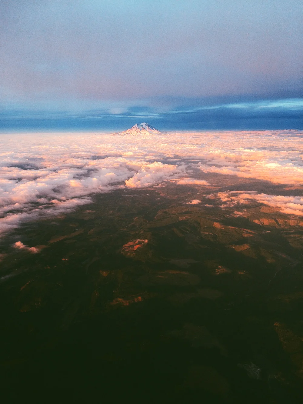 mtsthelensclouds.jpg