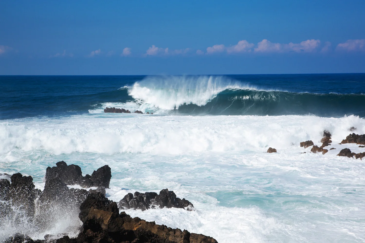 wavehawaii.jpg
