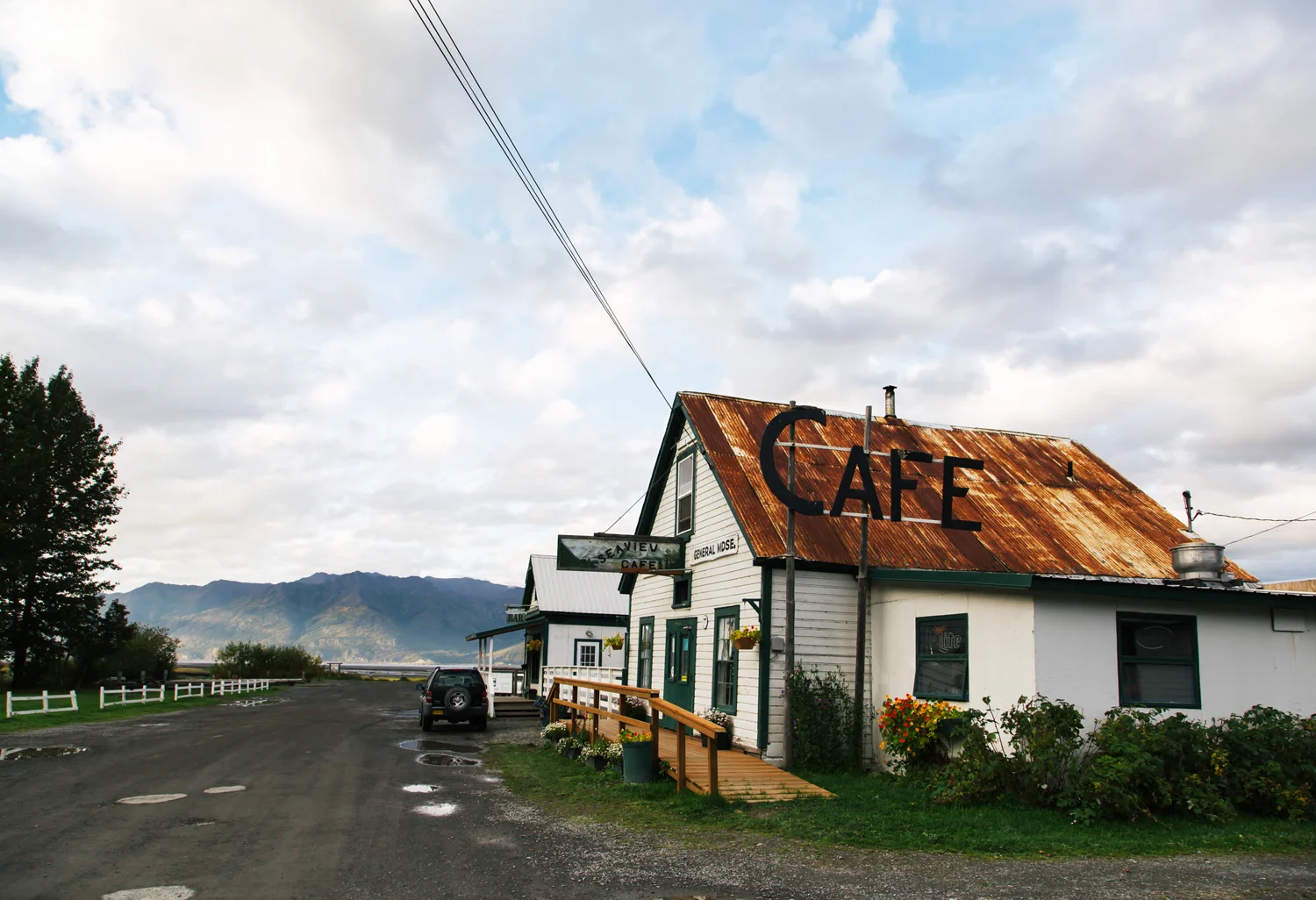 seaviewcafehopealaska.jpg