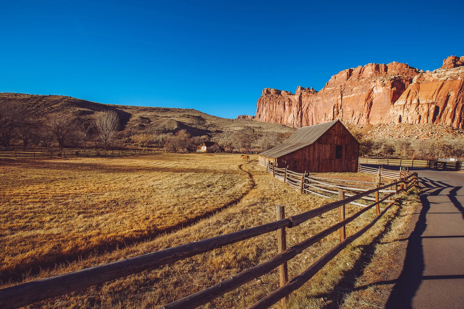 canyonlandscabin.jpg