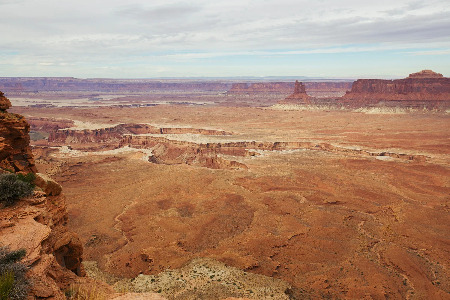 canyonlandslookout.jpg