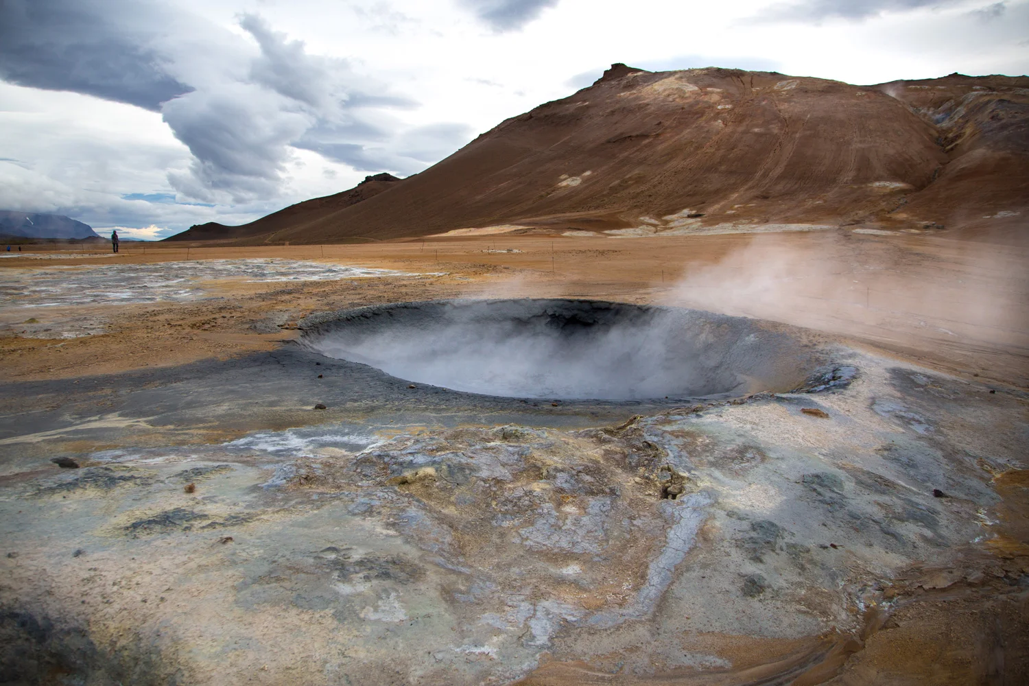 icelandsulfurfileds.jpg