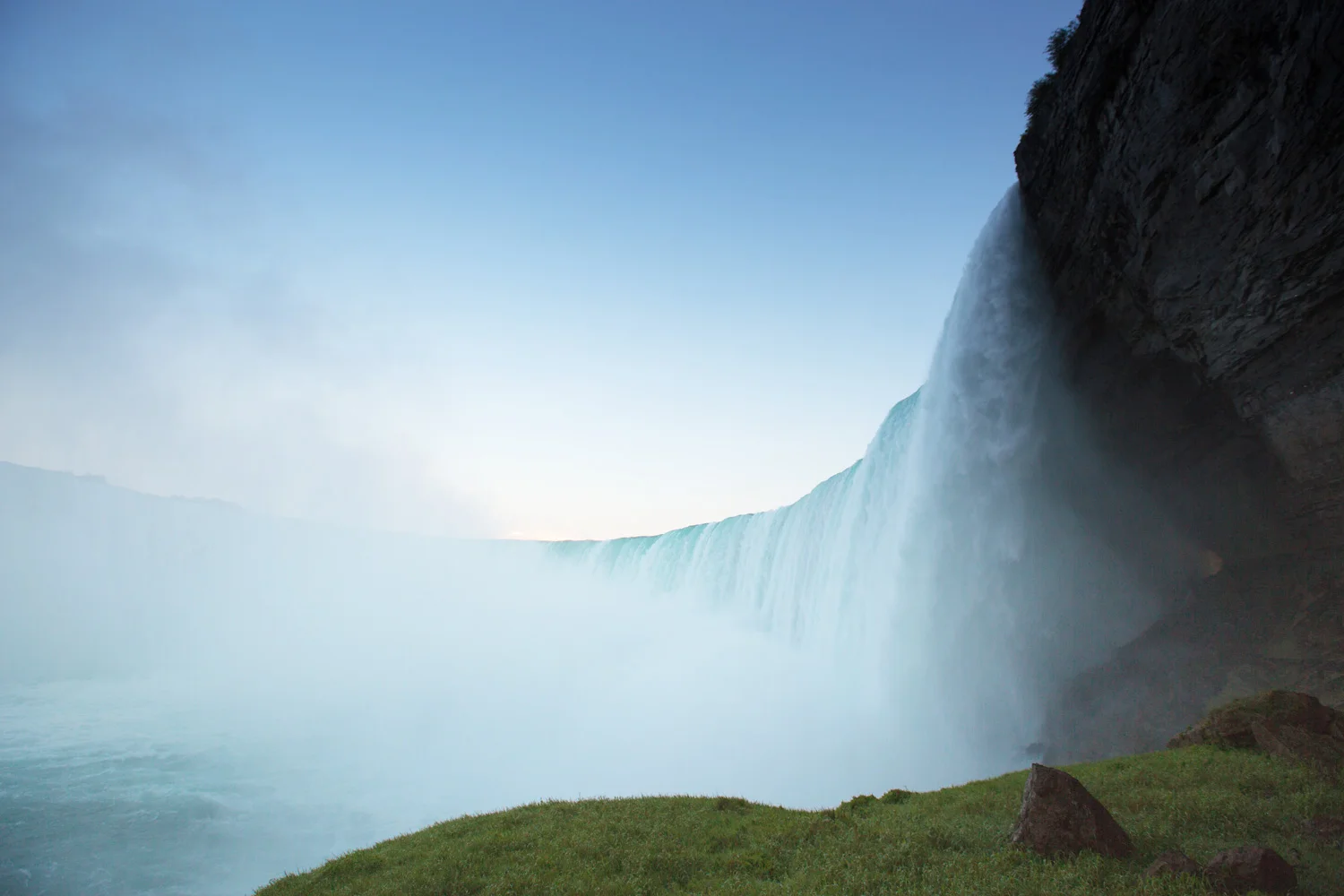underniagarafalls.jpg