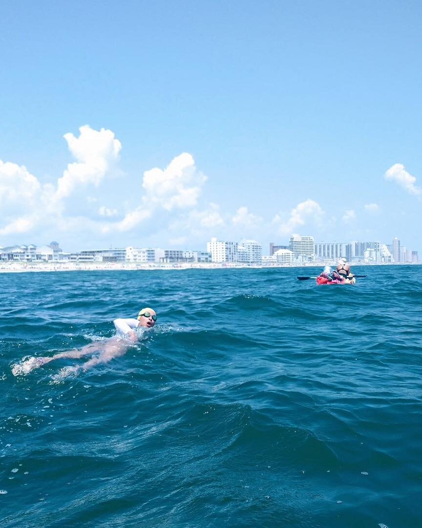 Did you know that swimming is an excellent form of exercise that can help improve cardiovascular health, increase muscle strength and endurance, and reduce stress? 🏊🏼&zwj;♀️