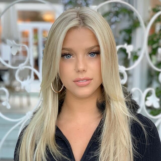 Beautiful baby blonde color for @kaylynslevin from @thechargergirls by @mrkimvo with a cut &amp; blowdry by @nathan_kimvosalon ✨
&bull;
Call us at 1(424)204-9066 to book your appointment 👄
&bull;
409 N. Robertson Blvd
West Hollywood, CA 90048
✨✨✨
.
