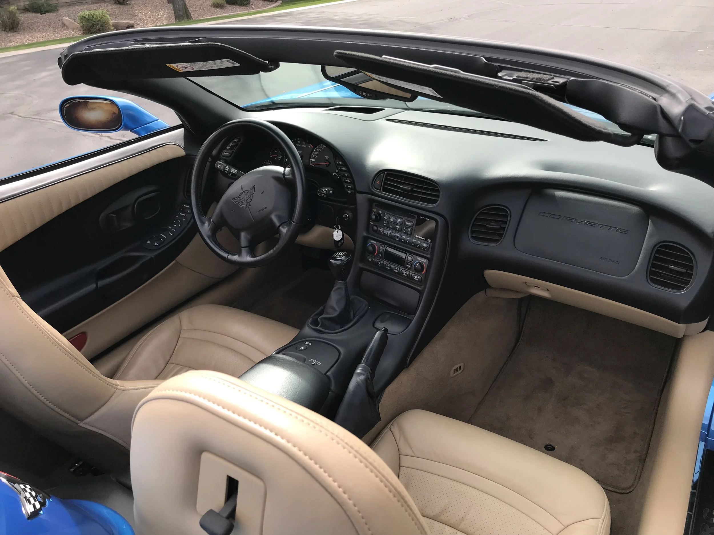 1962 (2001-C5) Custom Viper Pearl Corvette Convertible