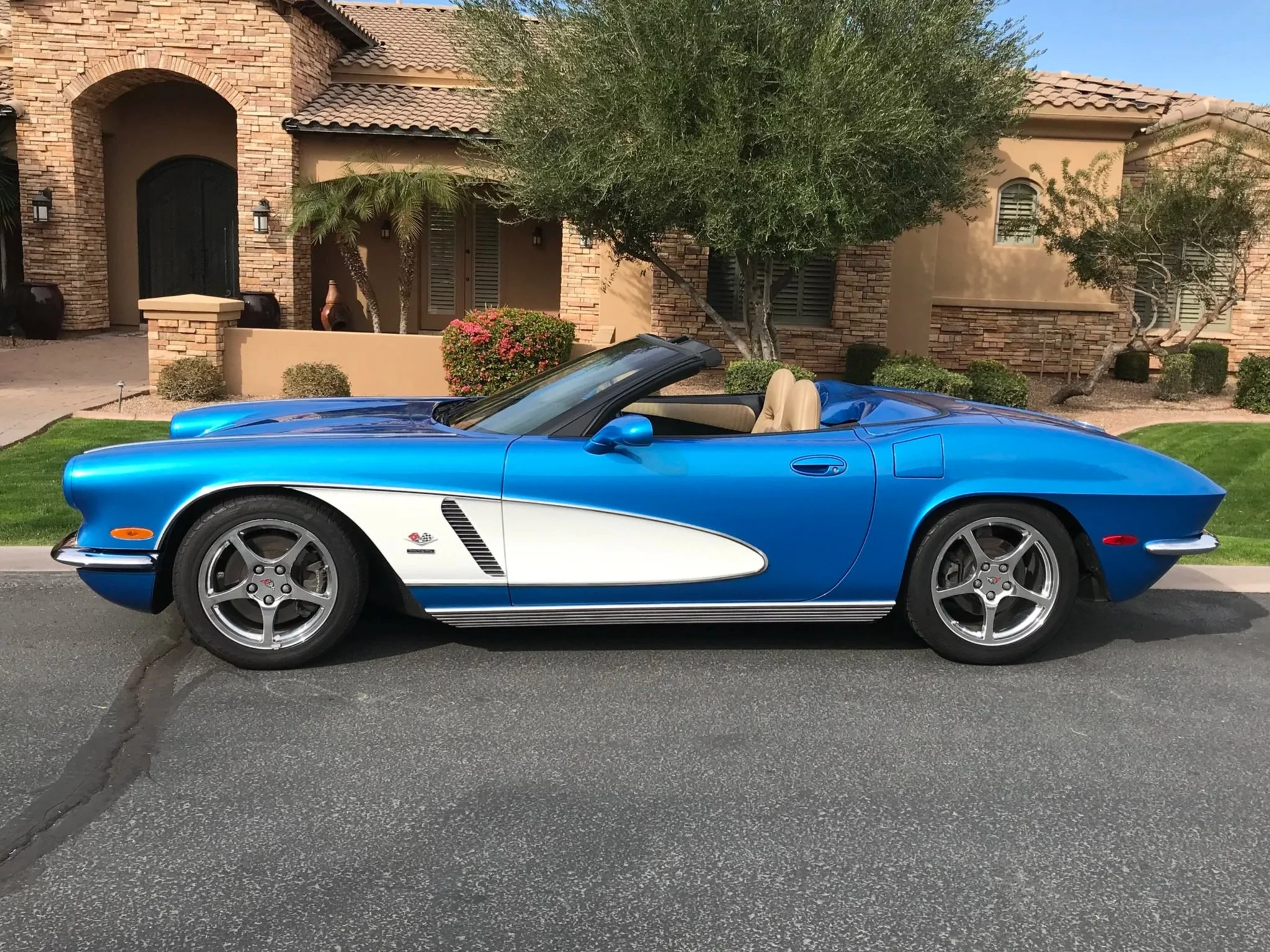 1962 (2001-C5) Custom Viper Pearl Corvette Convertible
