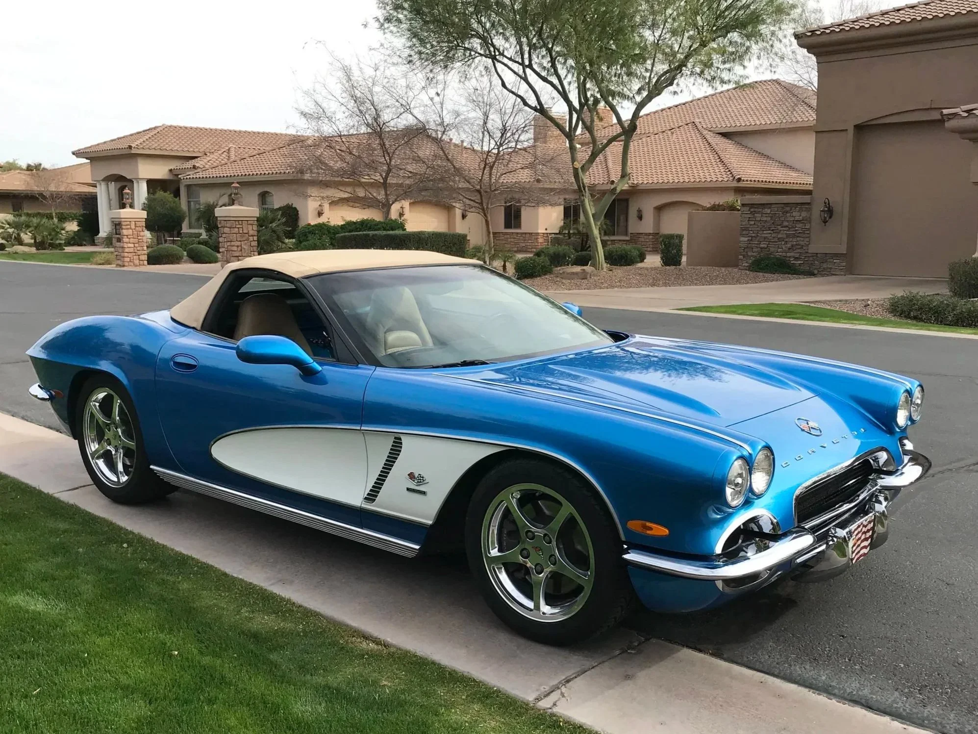 1962 (2001-C5) Custom Viper Pearl Corvette Convertible