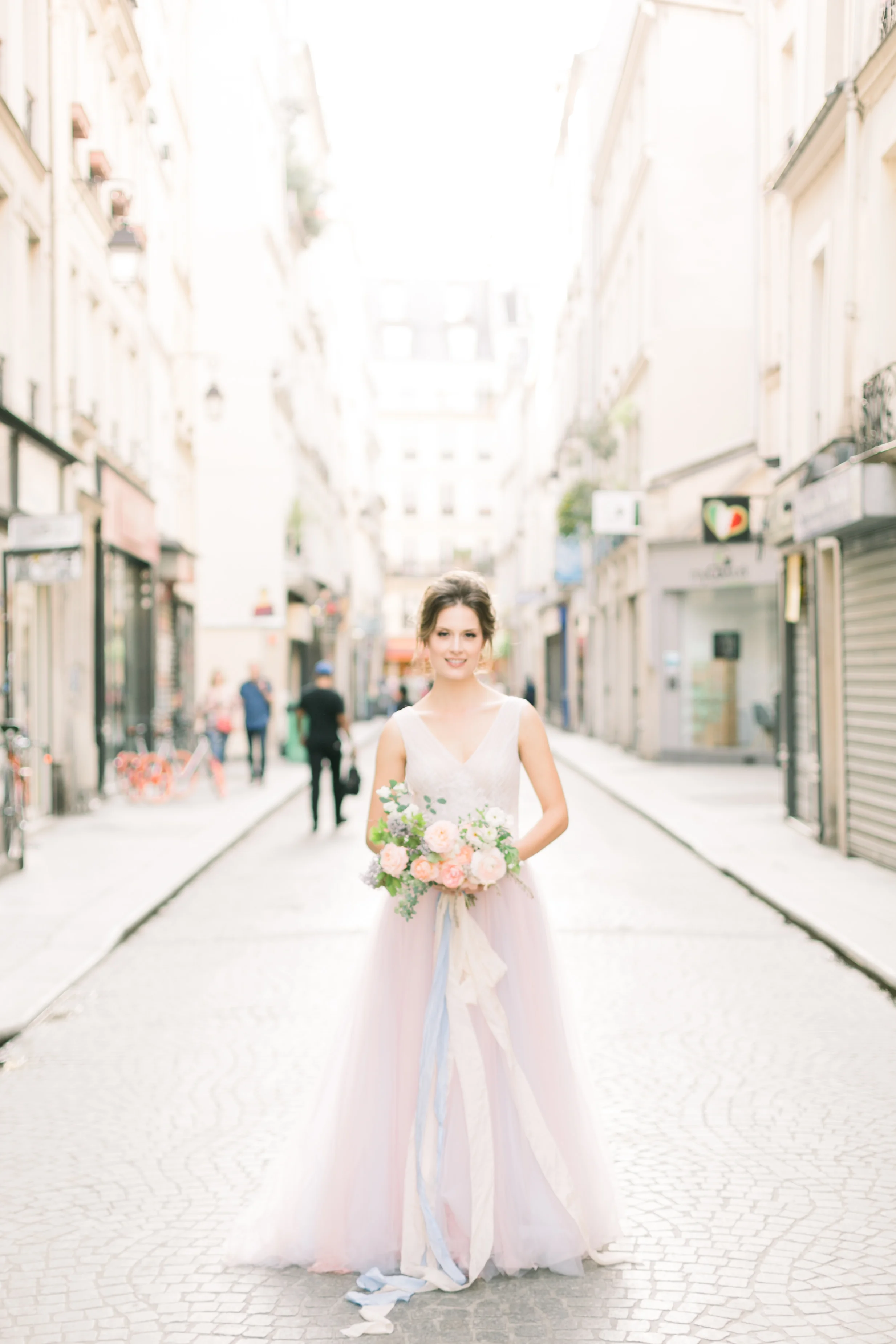 ABBIEMAEPHOTOGRAPHY_PARISSTYLEDSHOOT-102.jpg