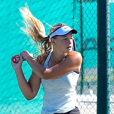 Hawaii's Centra Wins Curacao Open