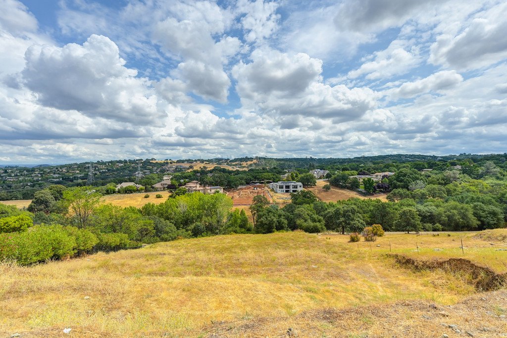 Breese Circle - Custom Serrano vacant lot 08.jpg (Copy)