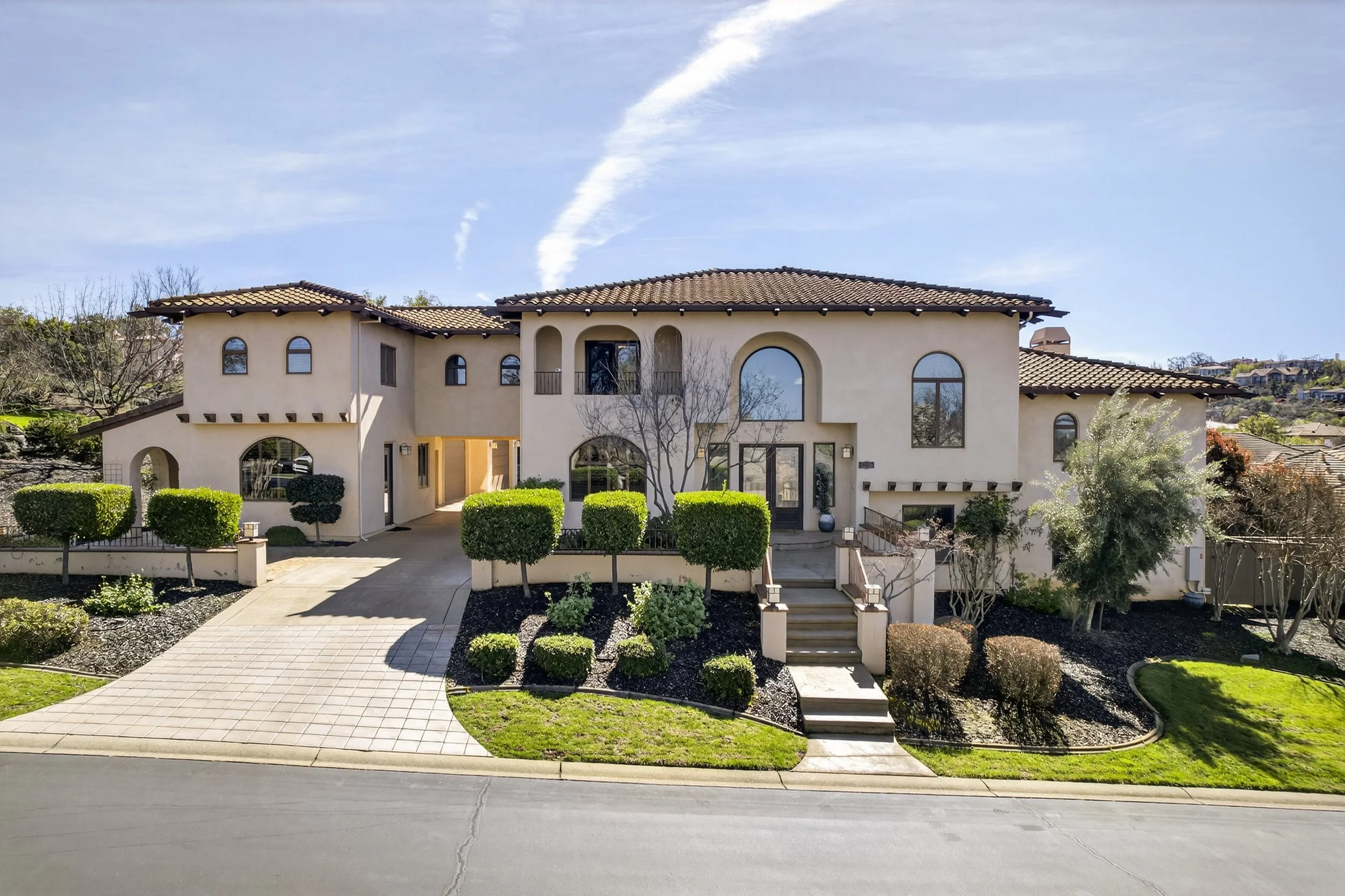 4505 Echo Springs - 1.jpg