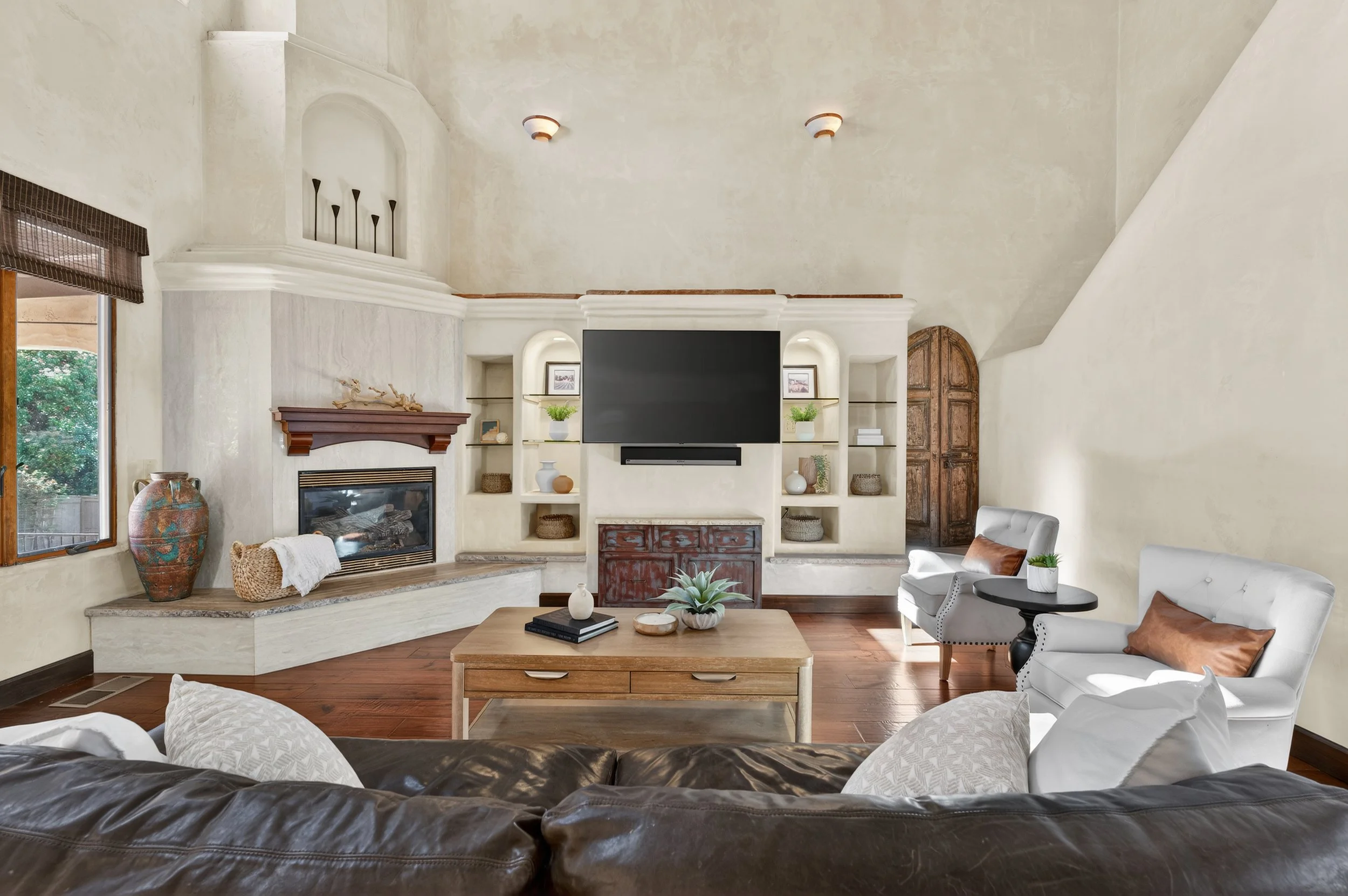 4505 Echo Springs - 5.jpg