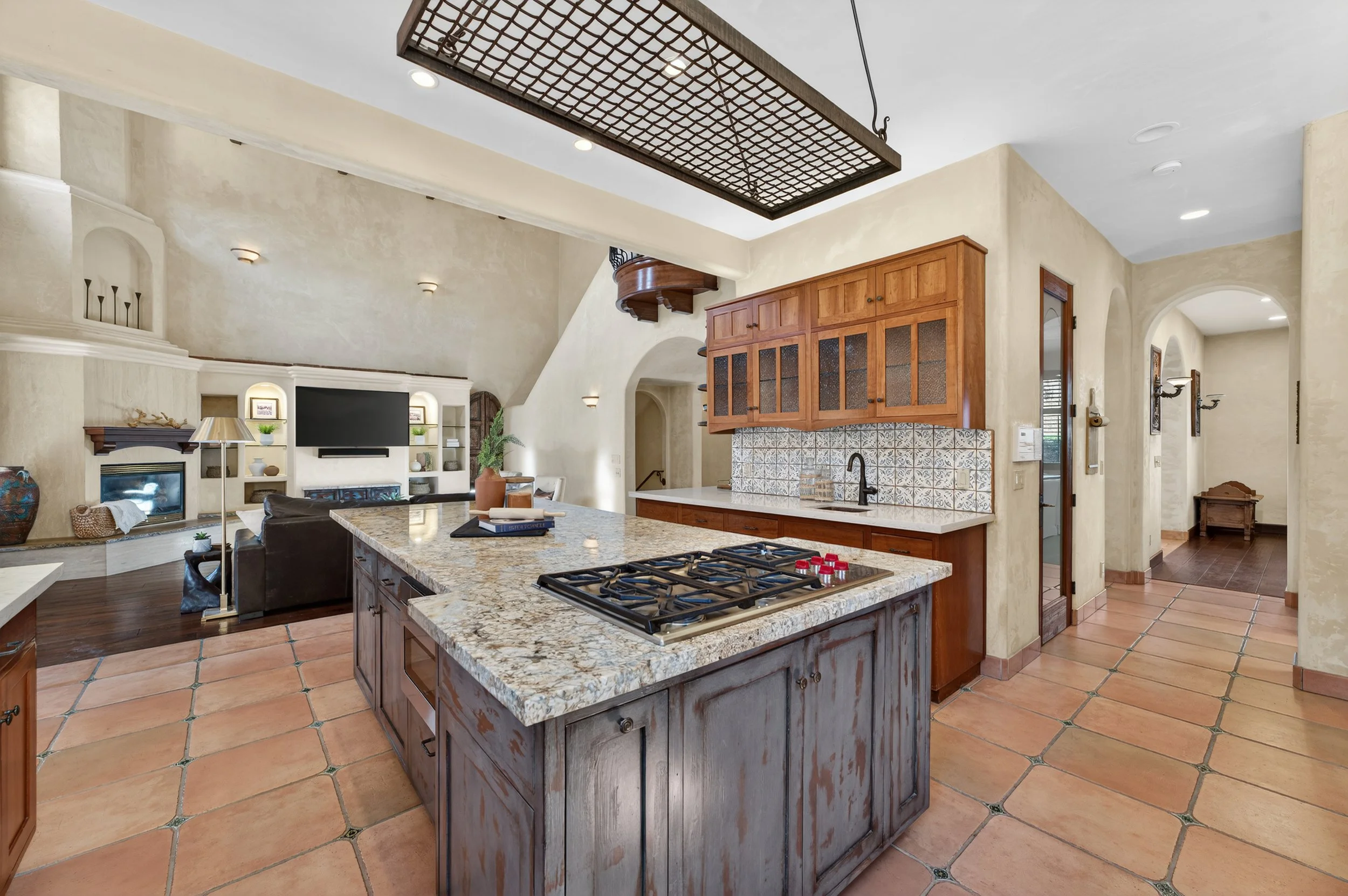 4505 Echo Springs - 11.jpg