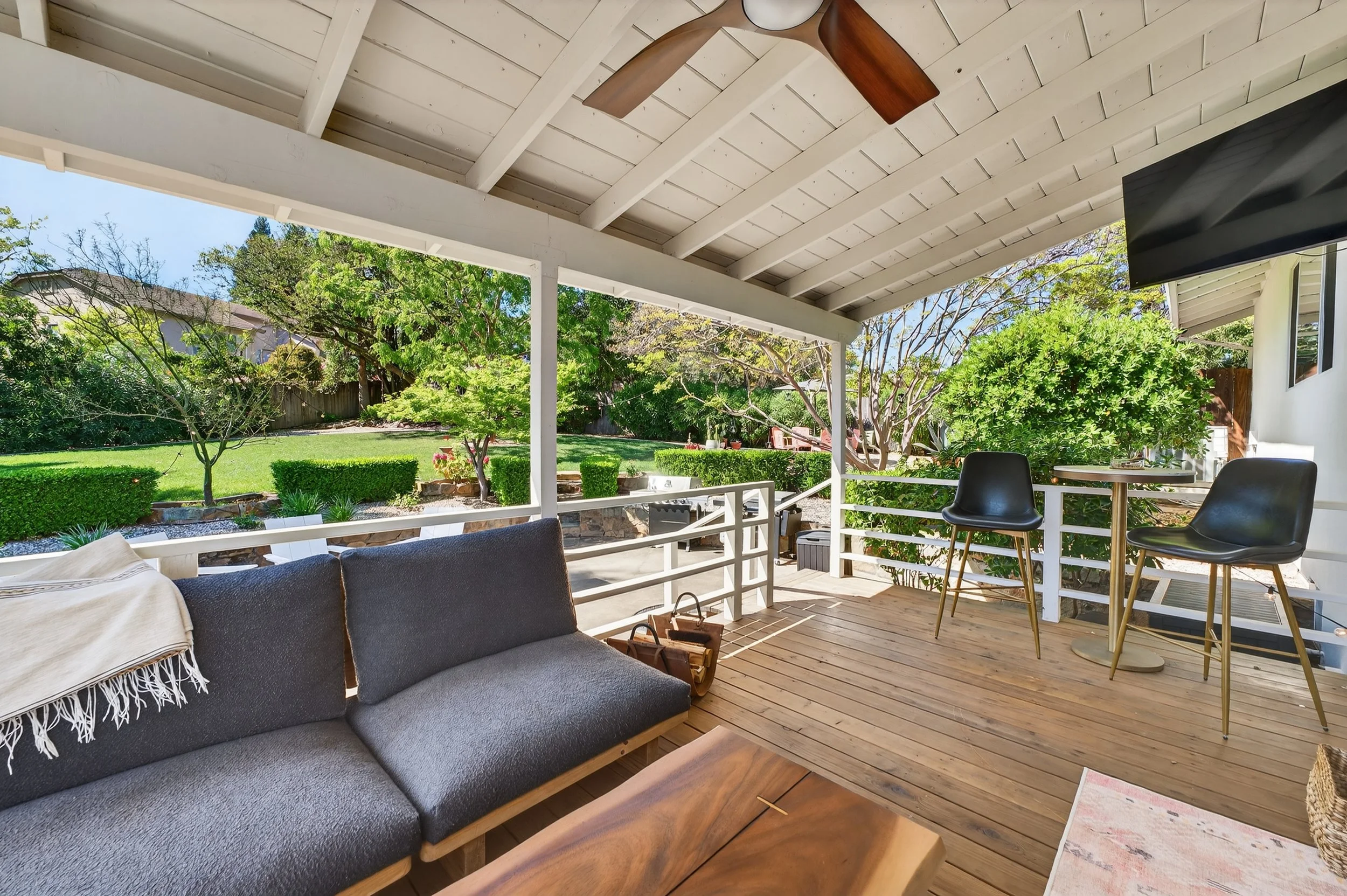 3399 Mesa Verdes -23.jpg