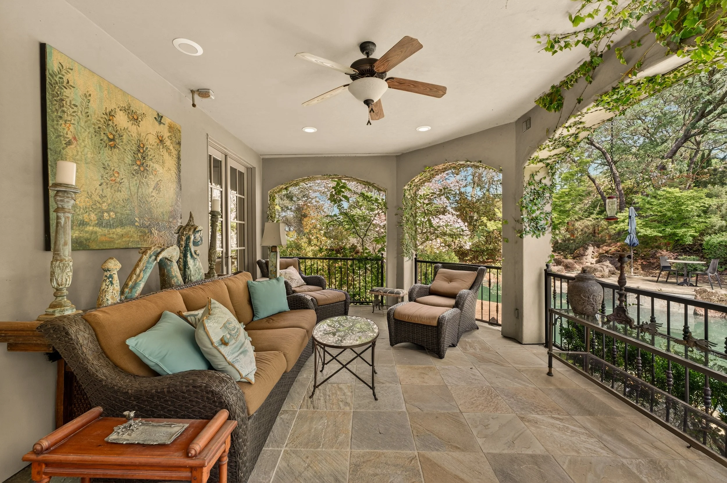 1361 Promontory Point Dr -3.jpg