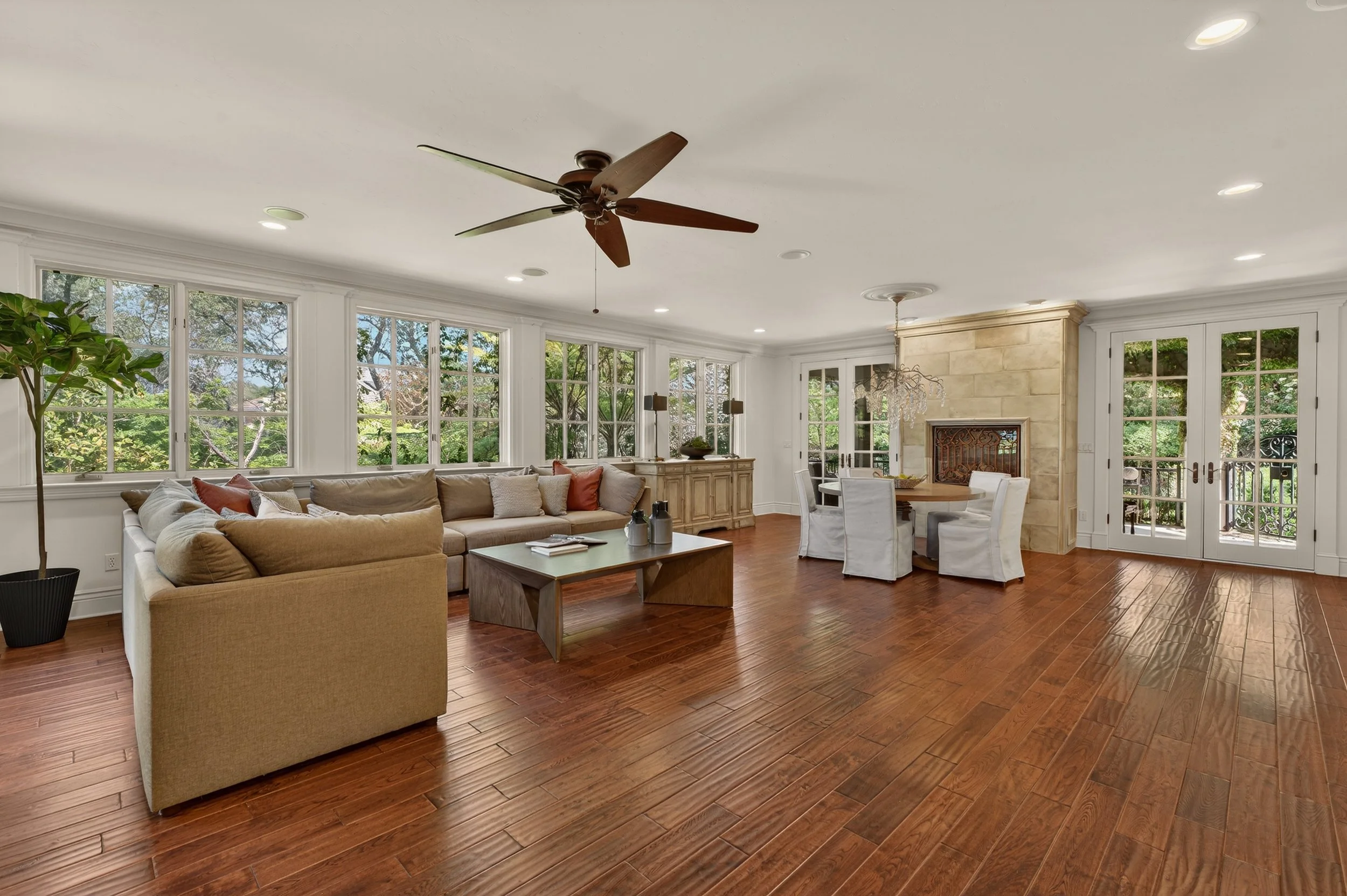 1361 Promontory Point Dr -14.jpg