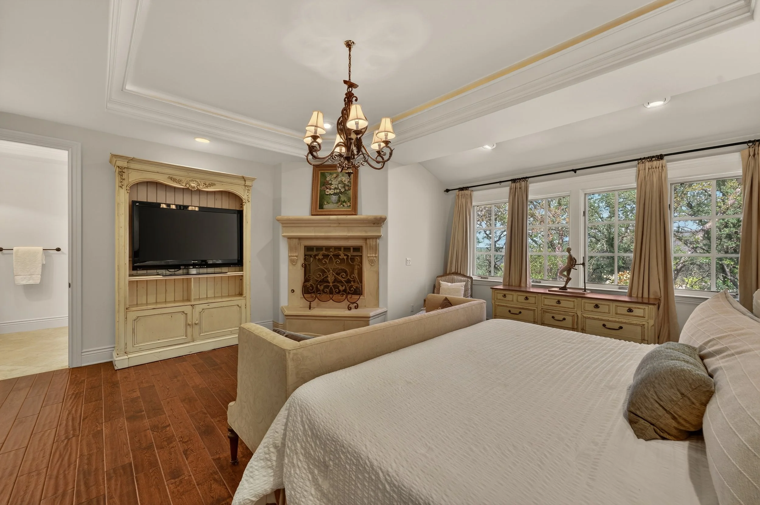 1361 Promontory Point Dr -31.jpg