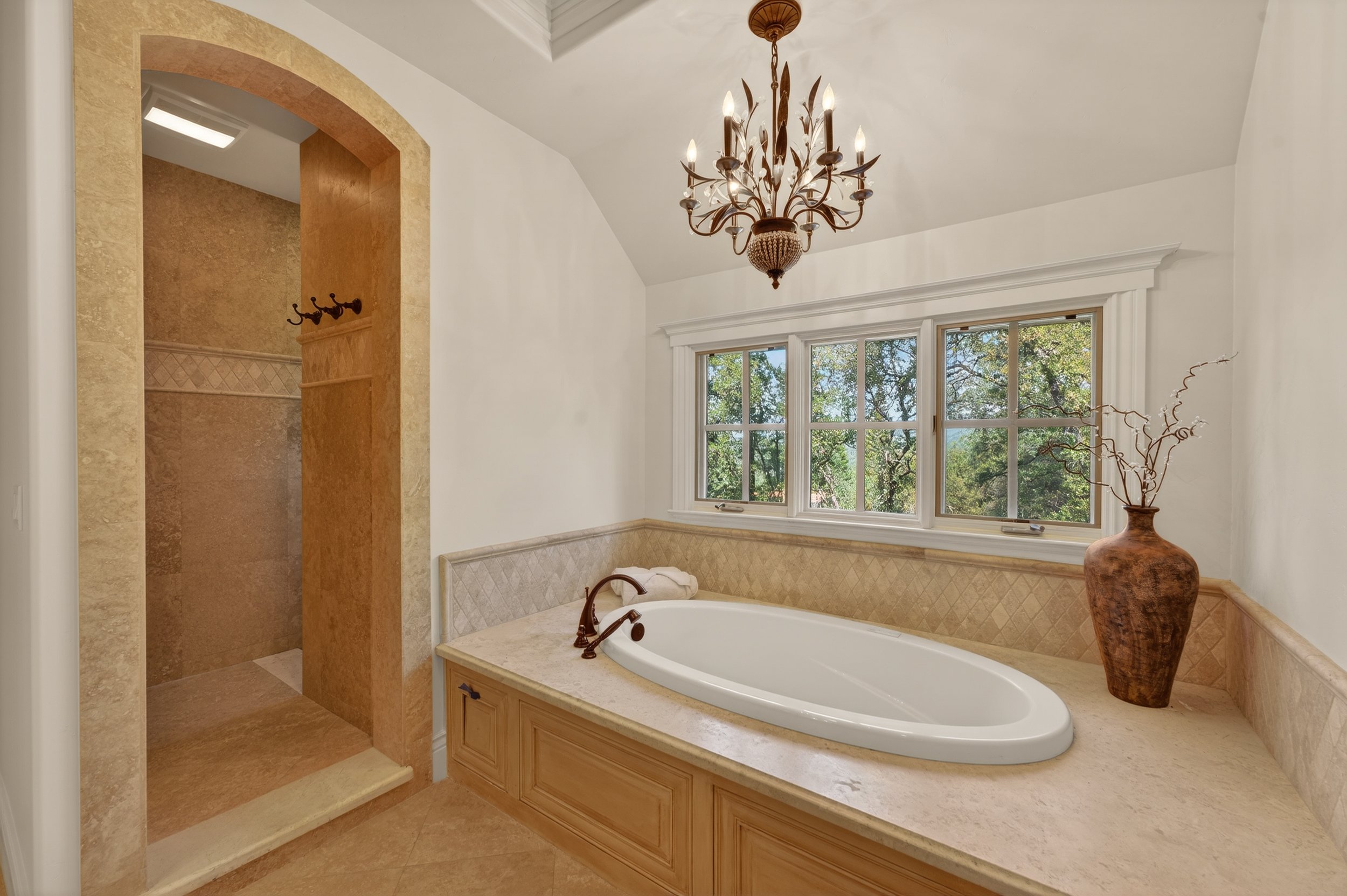 1361 Promontory Point Dr -33.jpg