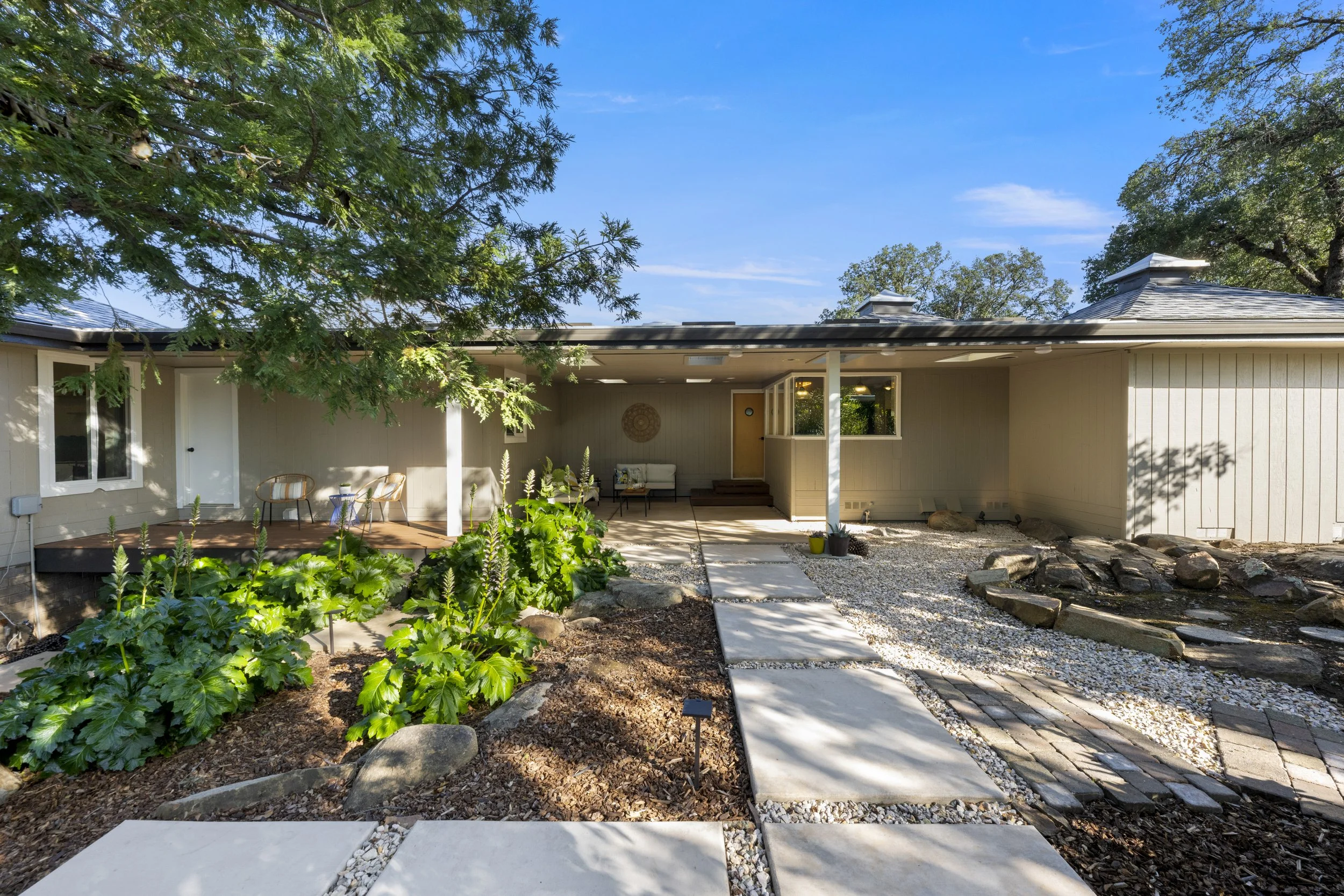2303 Pinon -52.jpg