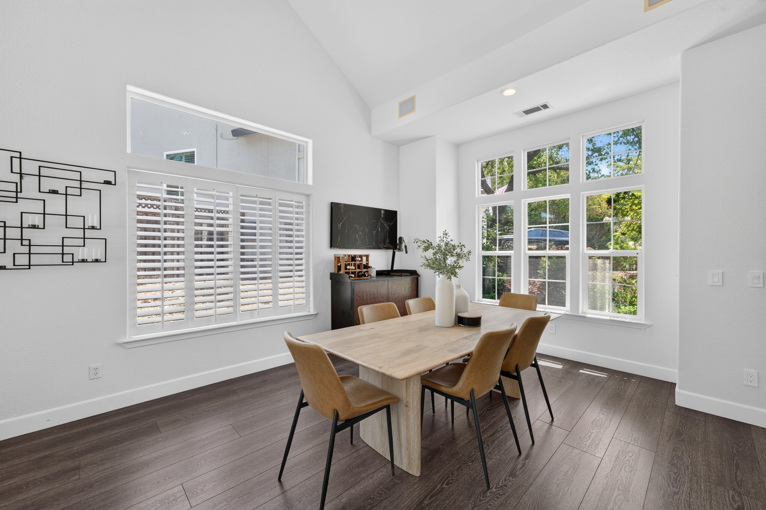2411 Allendale - 6.jpg