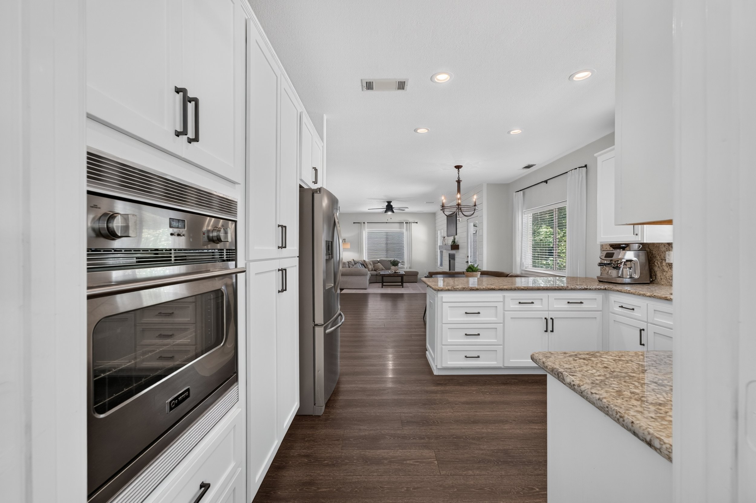 2411 Allendale - 16.jpg