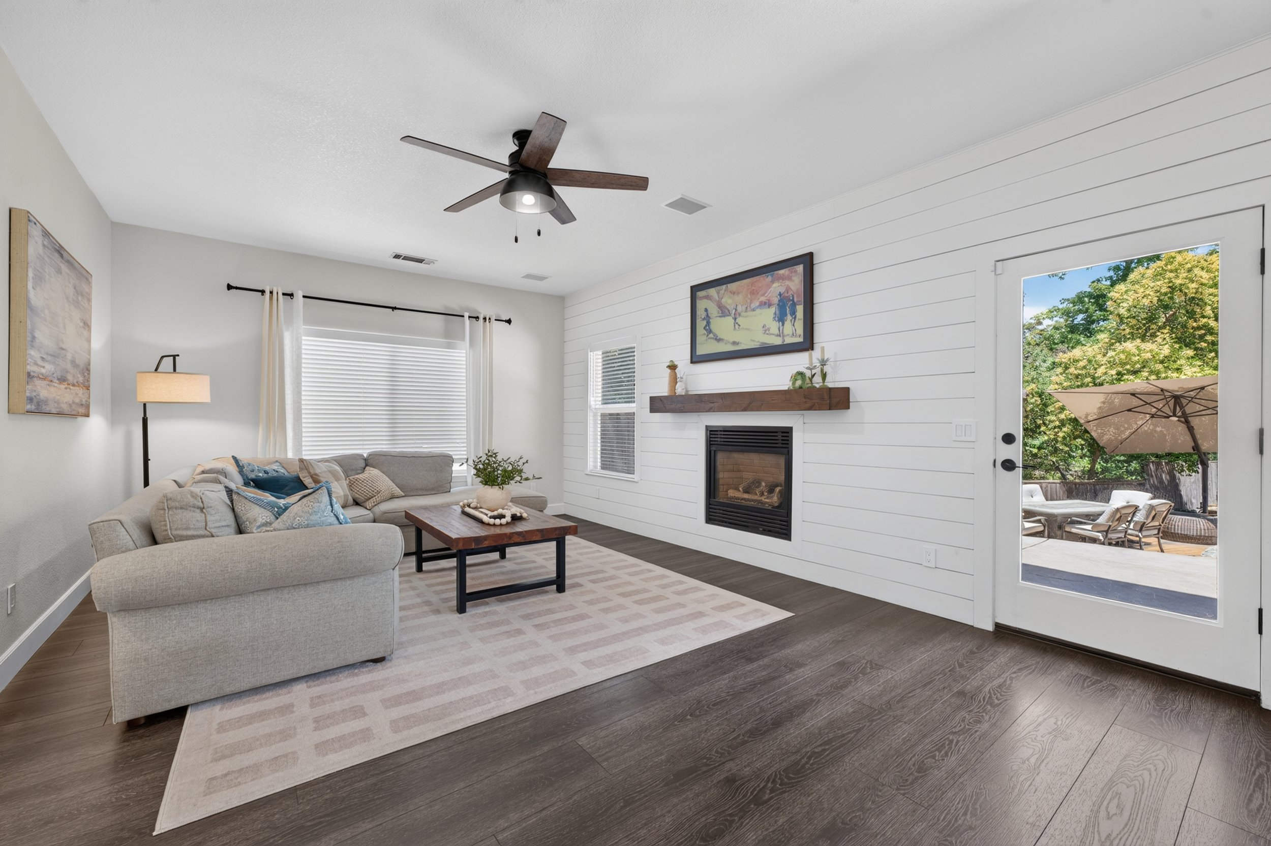 2411 Allendale - 19.jpg