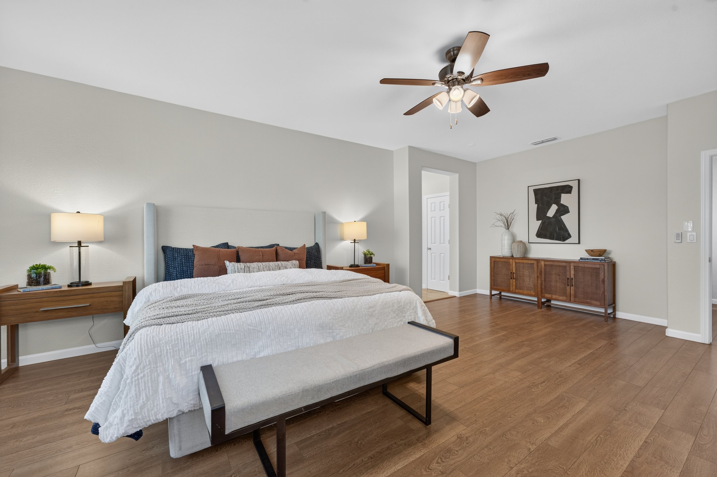 4338 Rimini Way -28.jpg