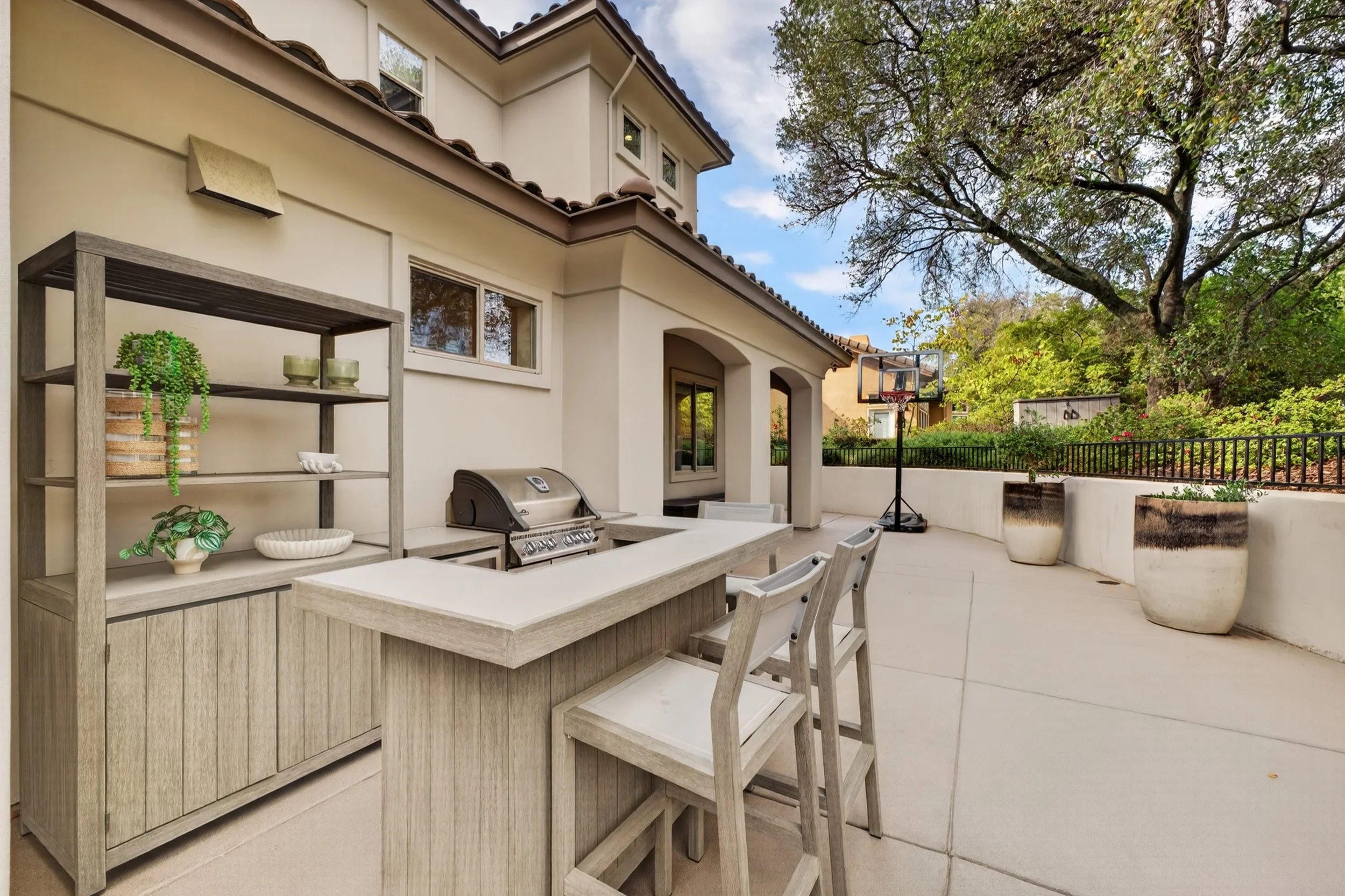 4323 Cordero - backyard-5.jpg