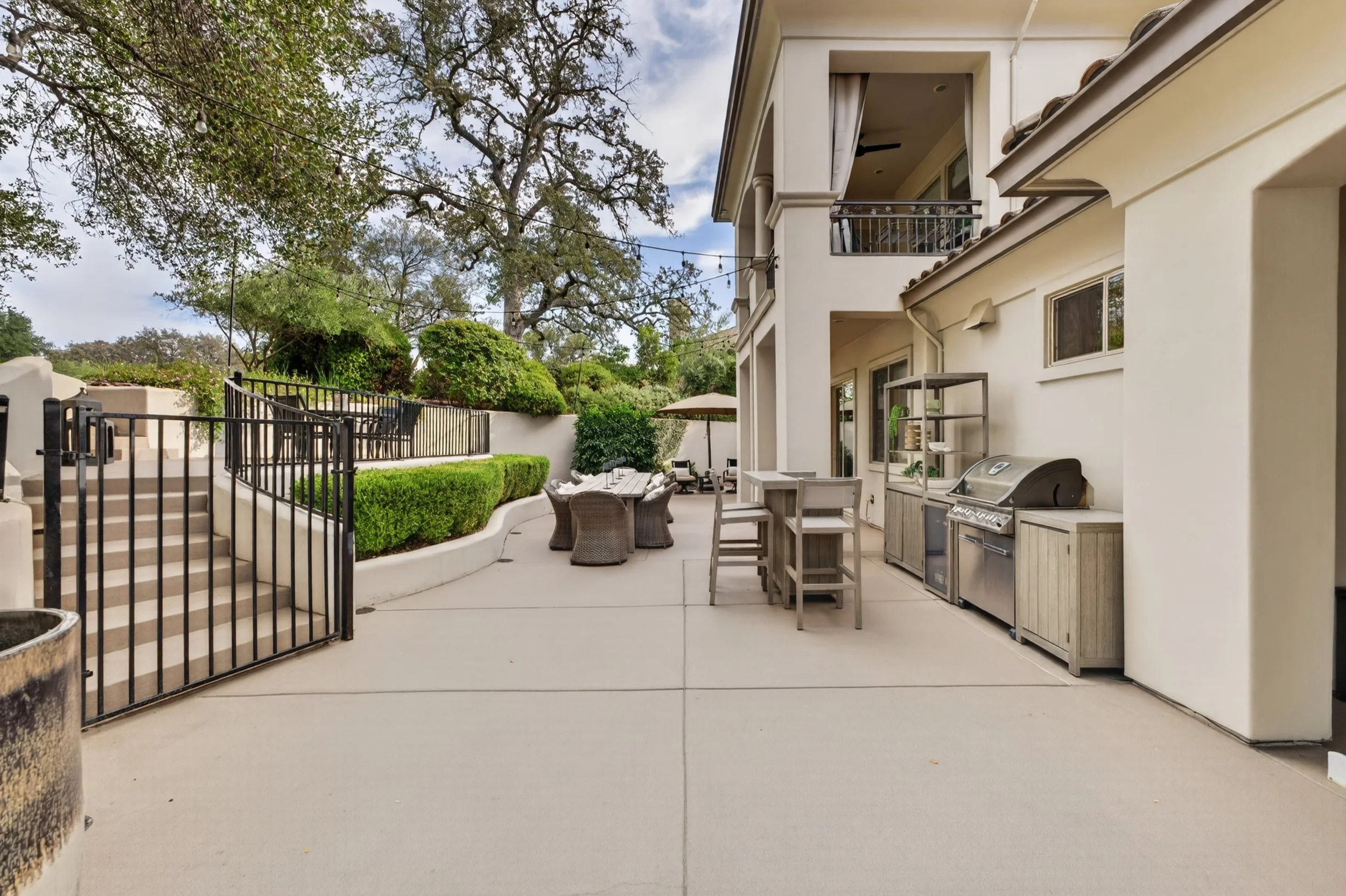 4323 Cordero - backyard-7.jpg