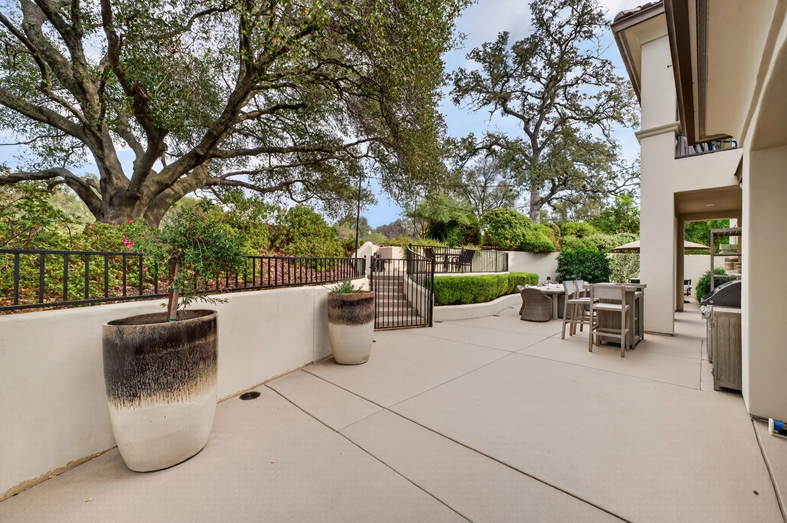 4323 Cordero - backyard-8.jpg