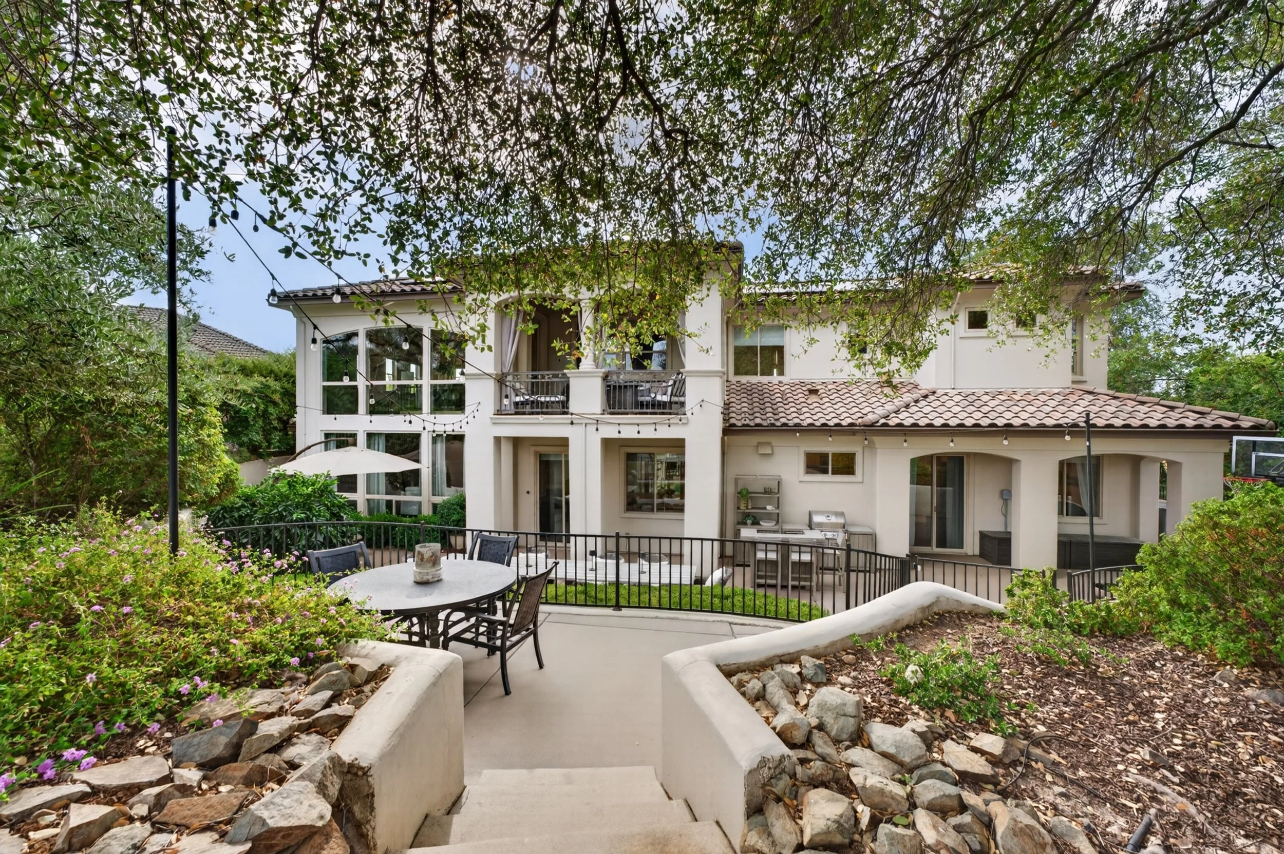 4323 Cordero - backyard-11.jpg