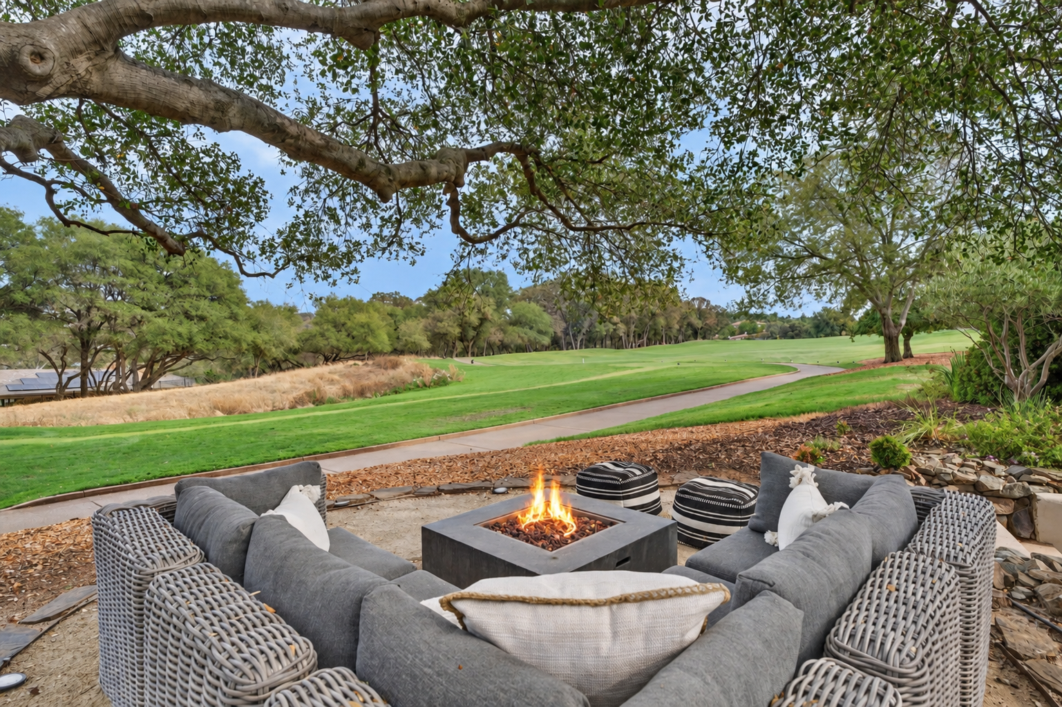 4323 Cordero - backyard-15.png