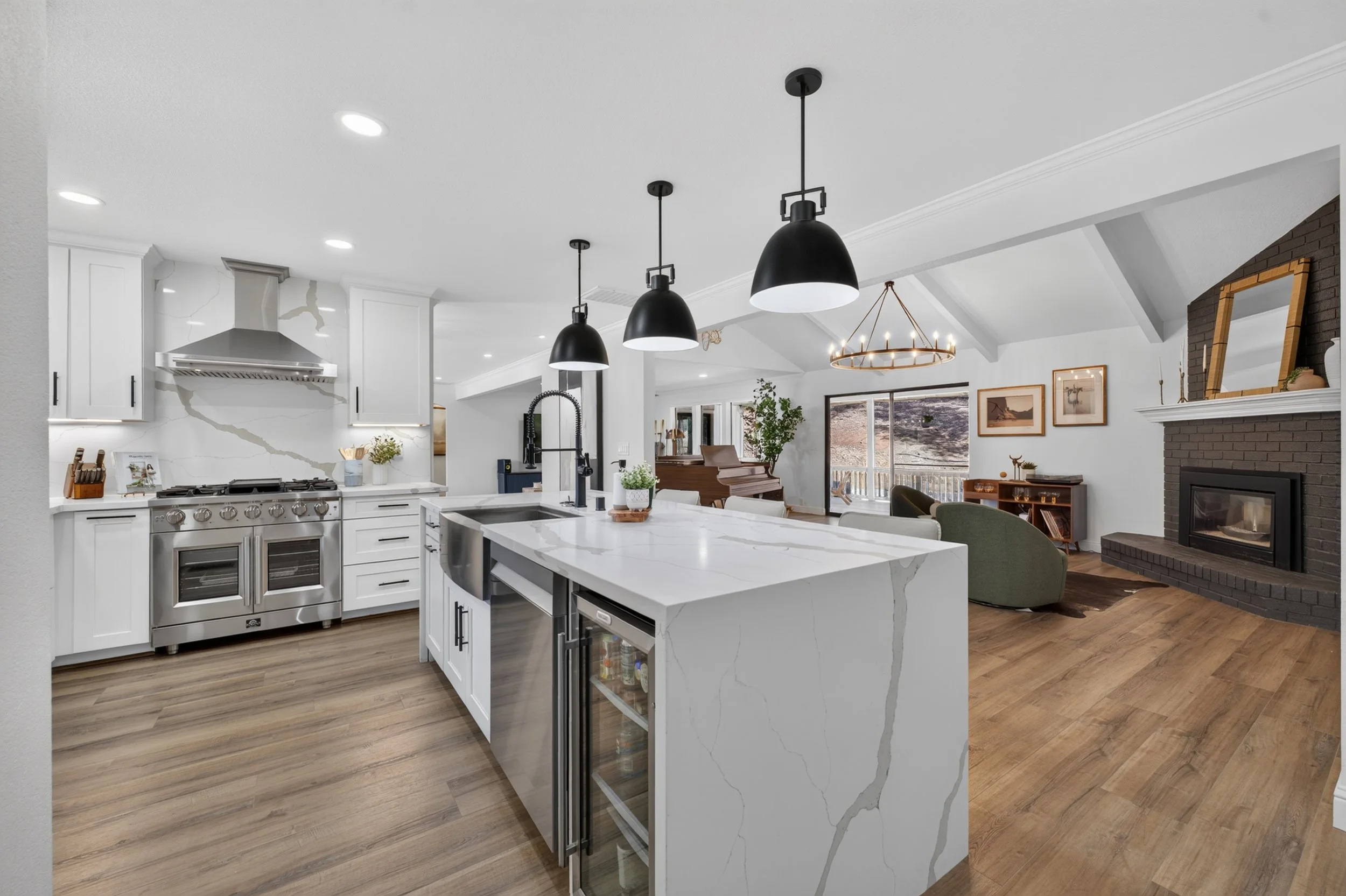 3068 Twin Oaks -6.jpg