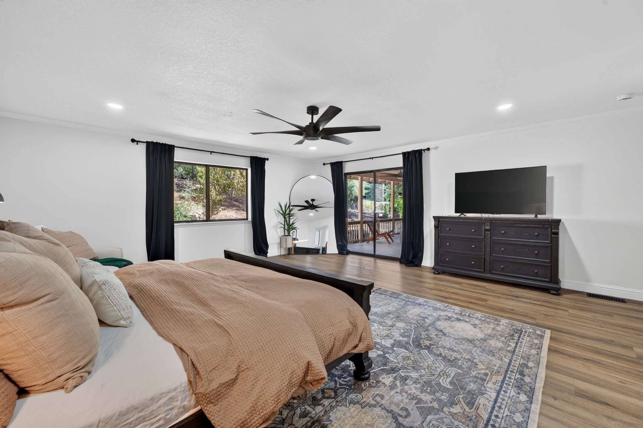 3068 Twin Oaks -22.jpg