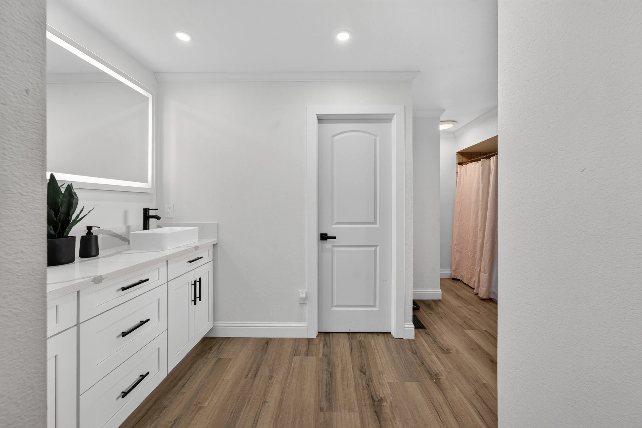 3068 Twin Oaks -25.jpg