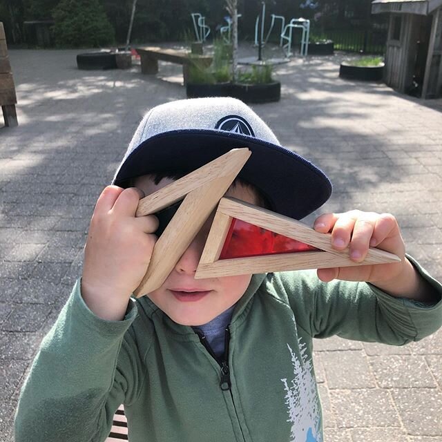 &ldquo;Playing with blocks help children develop their vocabularies, improves math skills, and even teaches them about gravity, balance, and geometry. ... Building is all about size, shape, weight, leverage, and balance, and as your child works this 