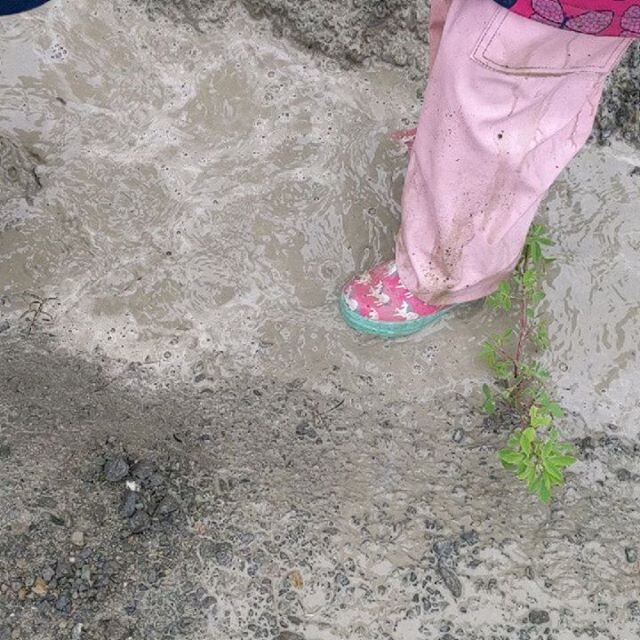 Splish, Splosh, Spash!
&bull;
MUD. GLORIOUS MUD.
&bull;
Squelch, squerch
&bull;
Jump, stomp, slip and slide.
&bull;
&bull;
&bull;
&bull;
#MountainMinisChildcareWhistler #PuddleJumpers #GloriousMud
#GetDirty #HappyFeet #PureDelight #RainIsNoPain